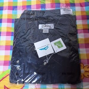 MNWT TRI-MOUNTAIN PROFESSIONAL LONG SLEEVE SHIRT